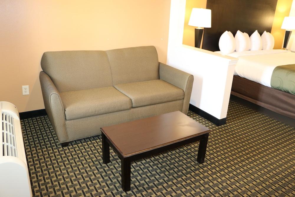 Highland Inn photo 4