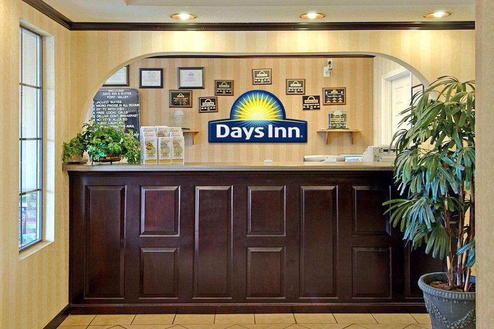 Days Inn & Suites by Wyndham Fort Valley photo 37