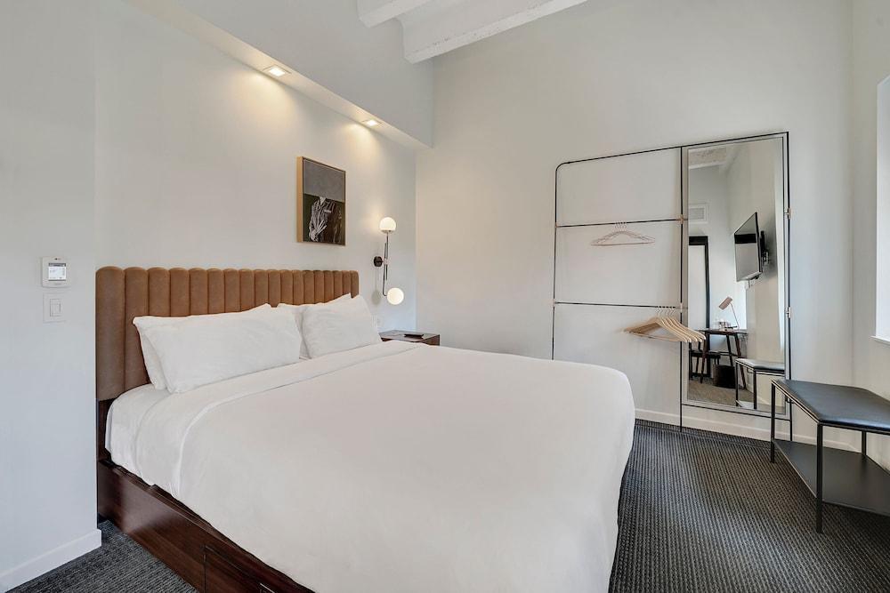 The Guild Hotel, San Diego Downtown, a Marriott Tribute Portfolio Hotel photo 23