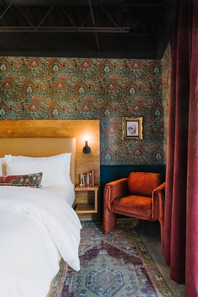 The Frances Modern Inn photo 30