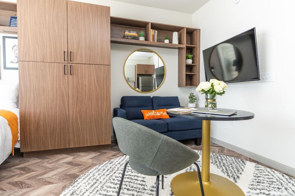 Yugo Guest Suites photo 16