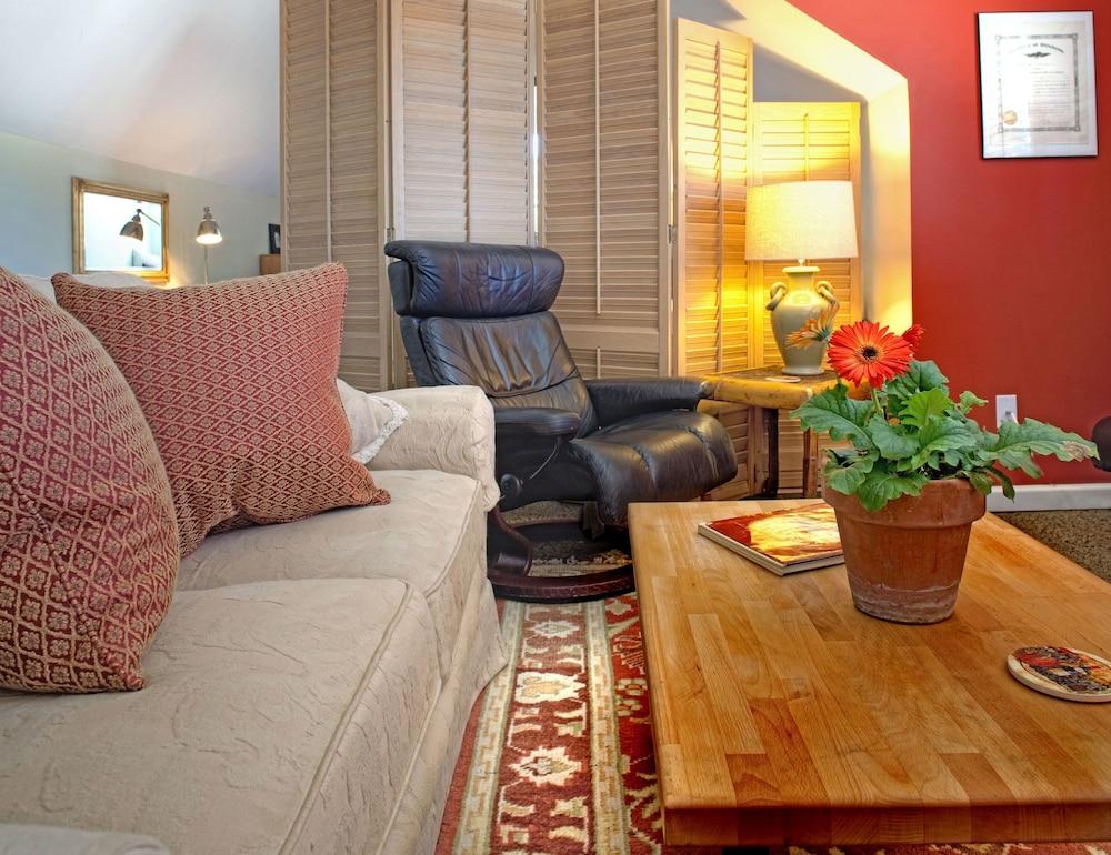The Galloway House Inn photo 9
