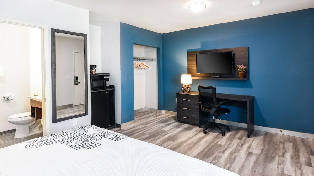 Parkside Inn Anaheim photo 10