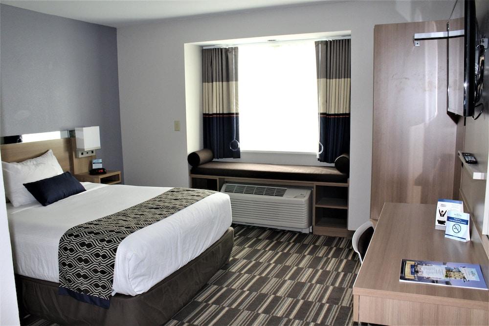 Microtel by Wyndham Penn Yan Finger Lakes Region photo 11