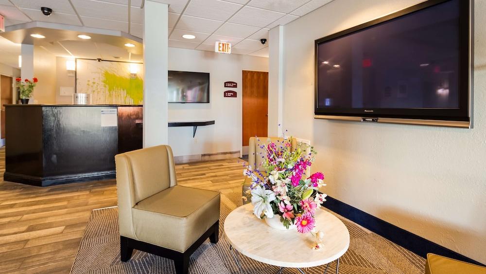 Best Western Nittany Inn Milroy photo 2