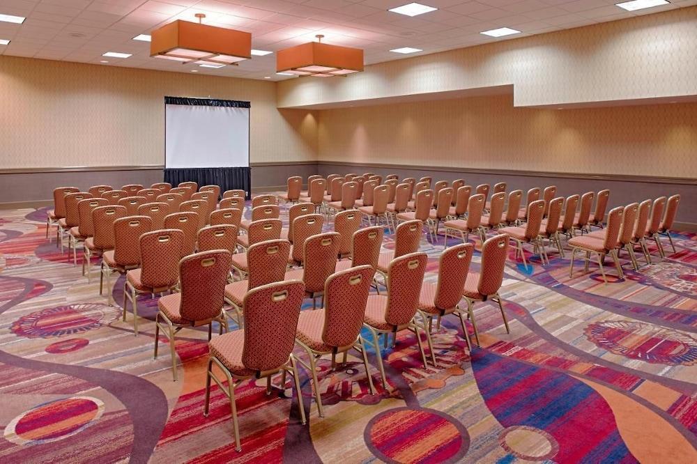 Dayton Vitality Hotel photo 37