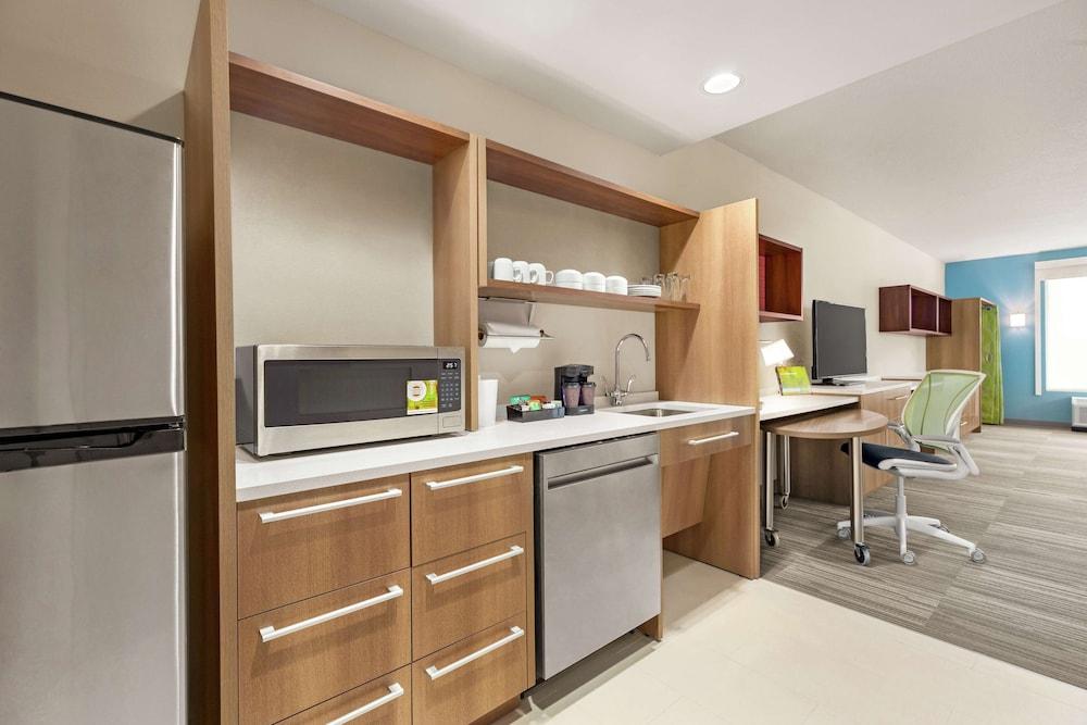 Home2 Suites by Hilton Colorado Springs South photo 7