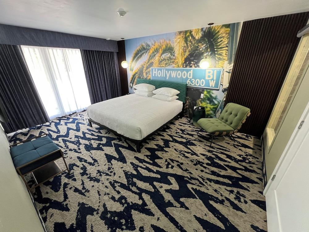 Lighthouse Inn & Suites photo 7
