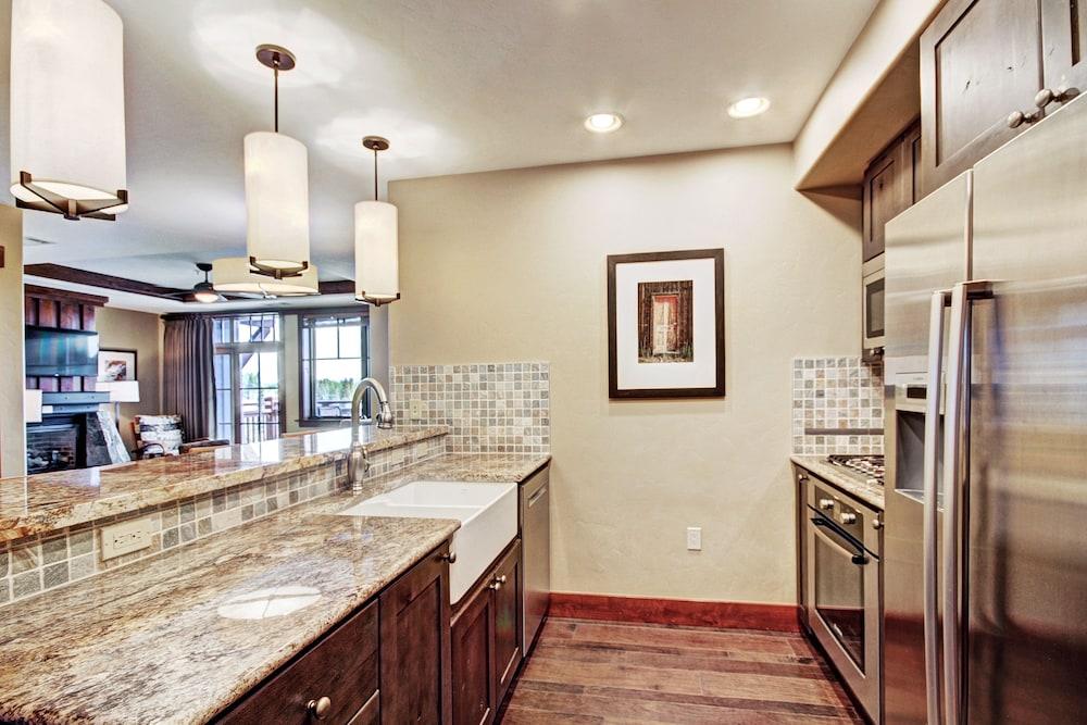 One Ski Hill Place, a RockResort, by Vail Resorts photo 76