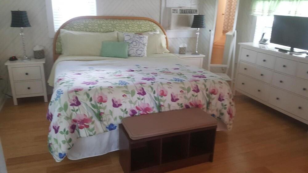 Island's End Resort photo 2