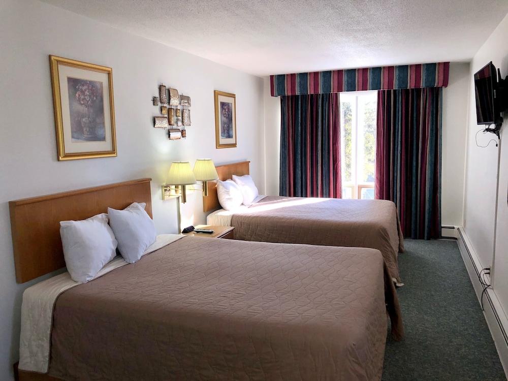 Budget Host Cloverland Motel photo 22