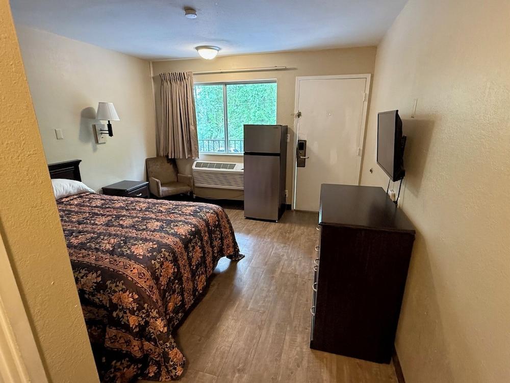 Fairbridge Inn & Suites Richmond Hill photo 18