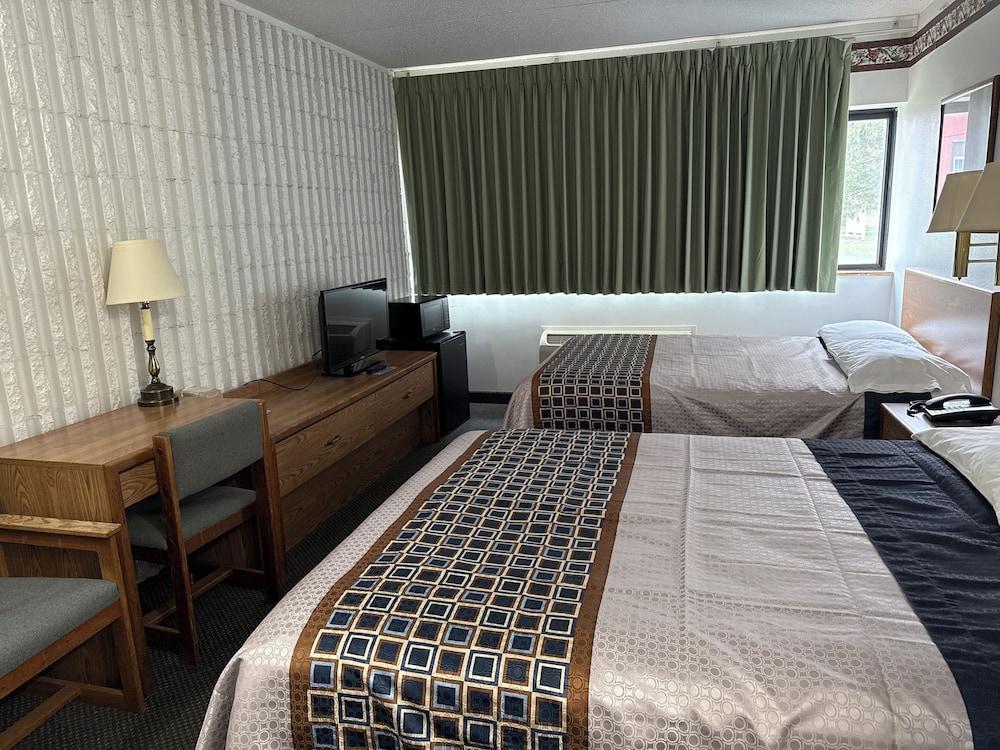 Smartwood Inn photo 26