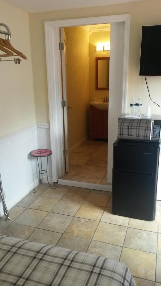 Conch On Inn Motel photo 19