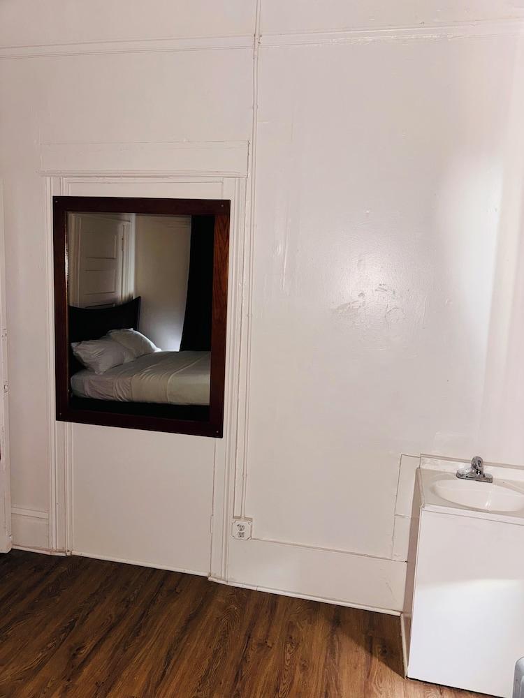 Riviera hotel photo 8