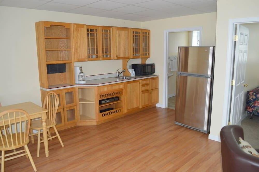 The Pelham Resort Motel photo 50