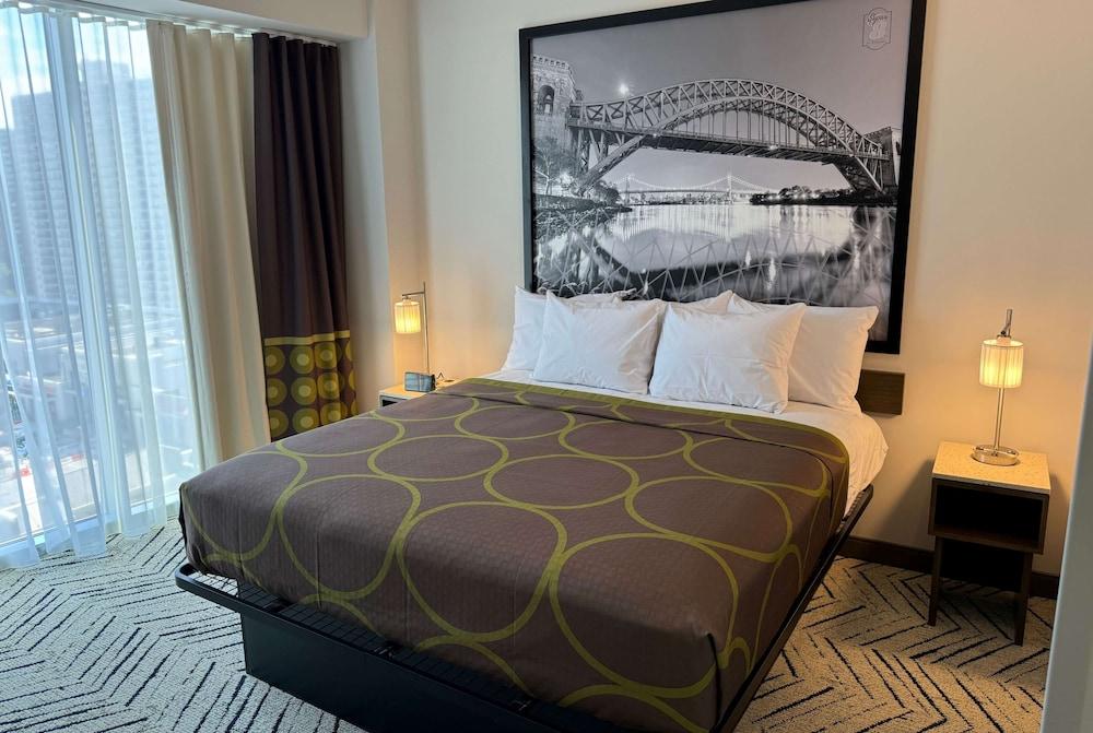 Super 8 By Wyndham Bronx Near Stadium photo 8