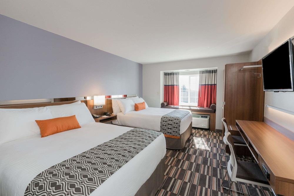 Microtel Inn & Suites By Wyndham Tioga photo 8
