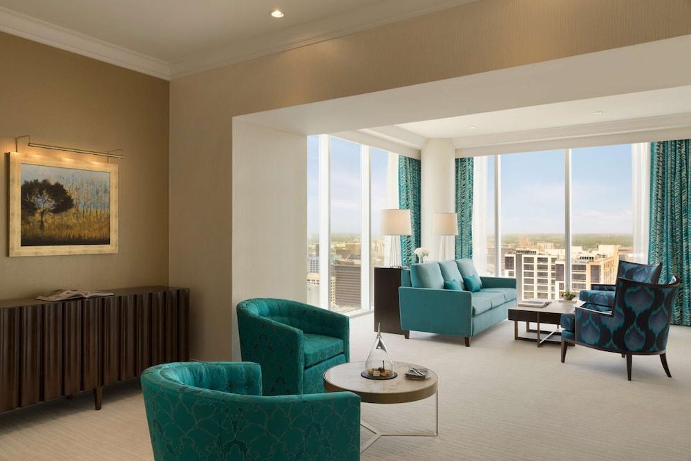 Fairmont Austin photo 30