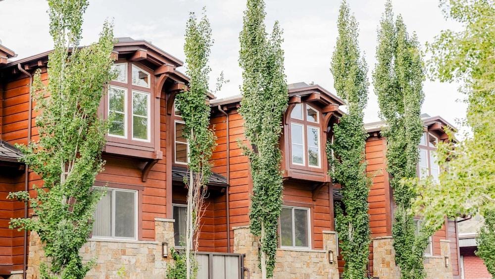 The Wyoming Inn of Jackson Hole photo 2
