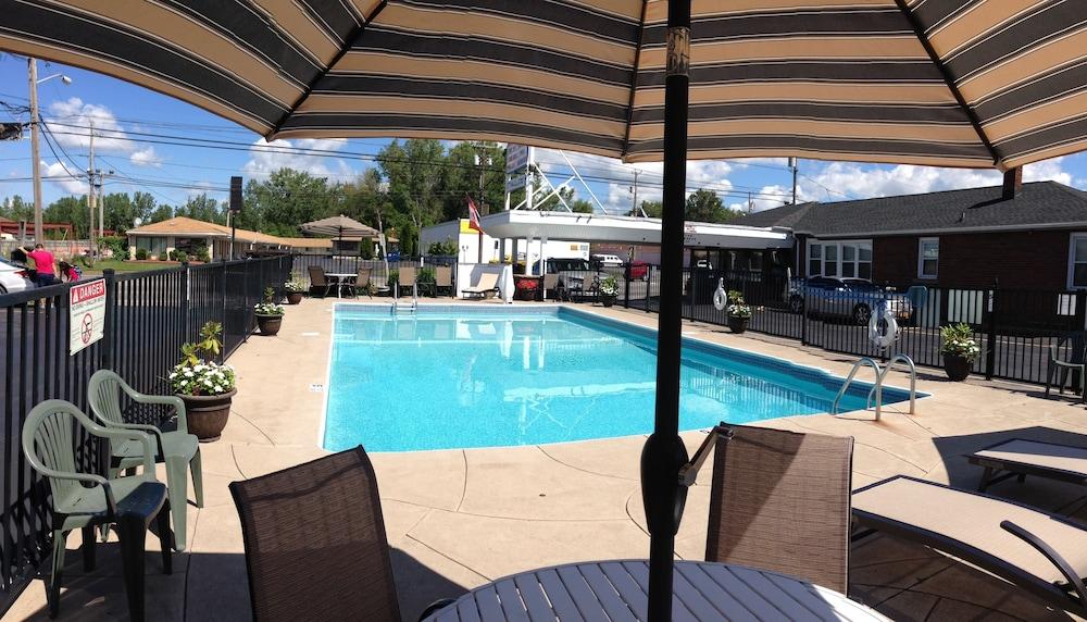 Moonlite Motel Niagara Falls photo 29