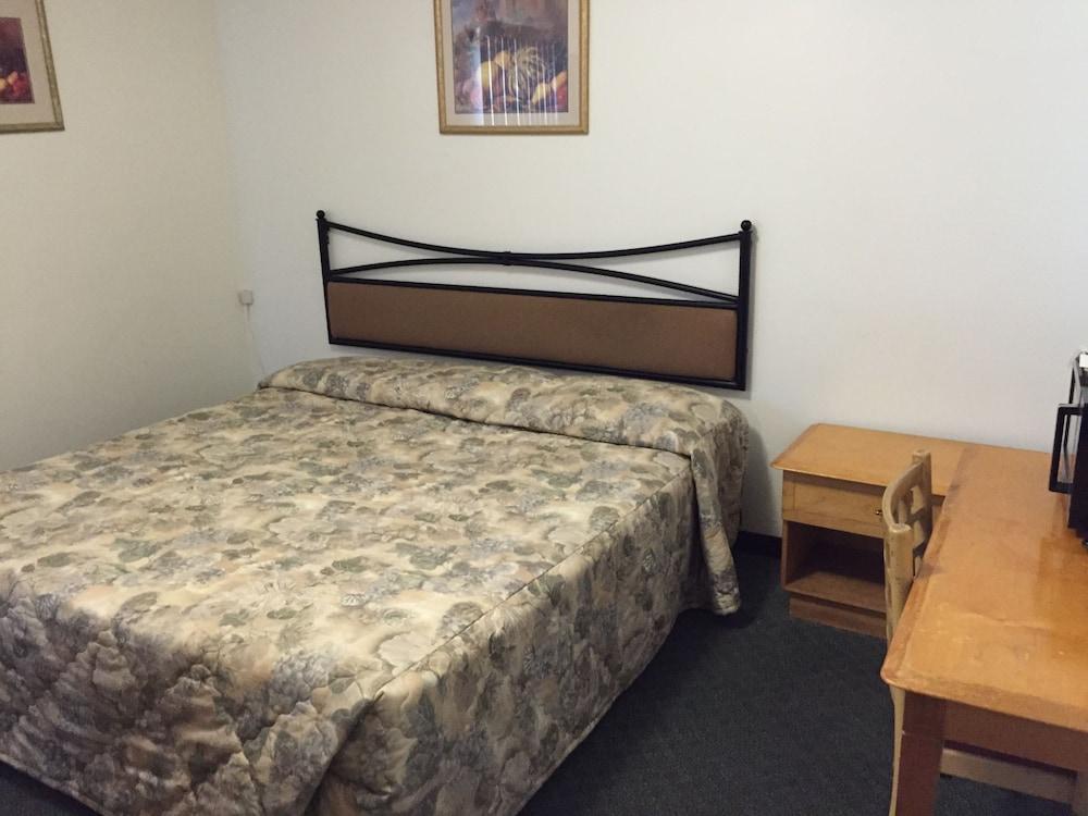 Travel Inn Of Sebring photo 21