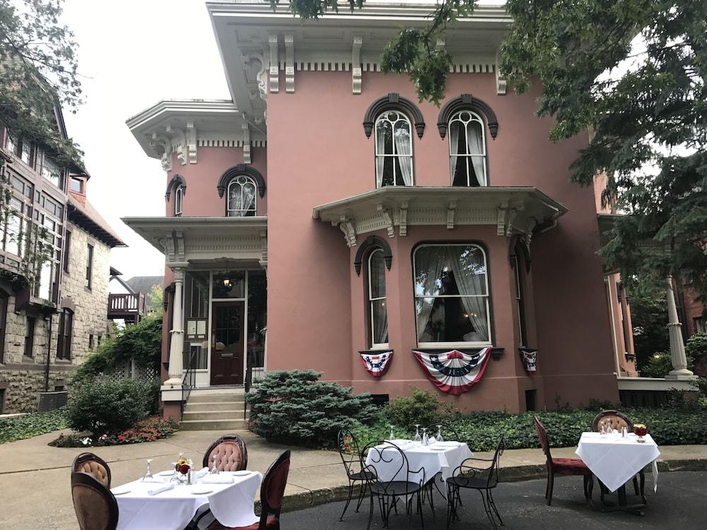 The Peter Herdic Inn photo 40