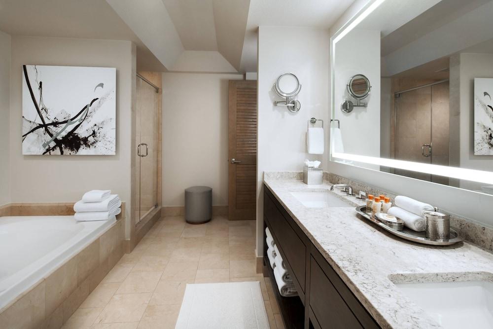 The Canyon Suites at The Phoenician, Luxury Collection photo 25
