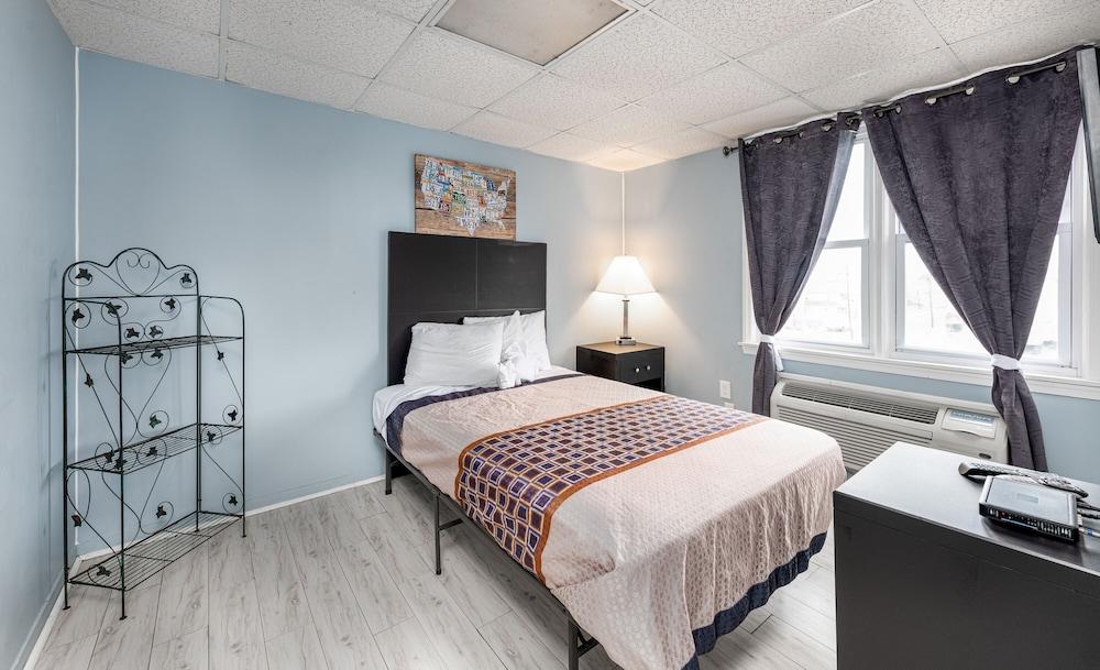Hammock Inn & Suites - Jersey Shore photo 9
