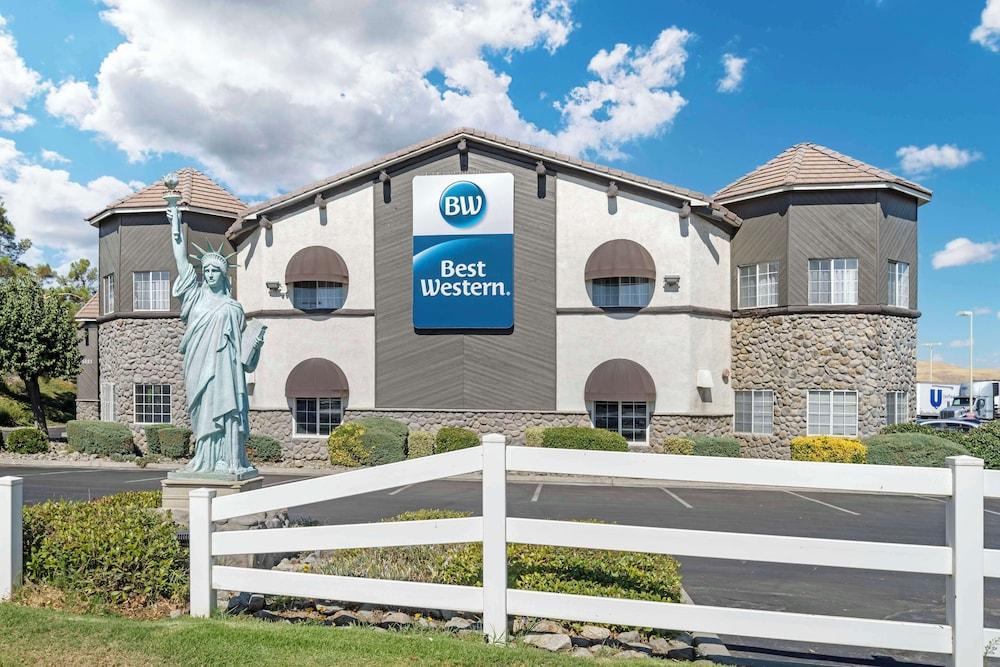 Best Western Liberty Inn photo 28
