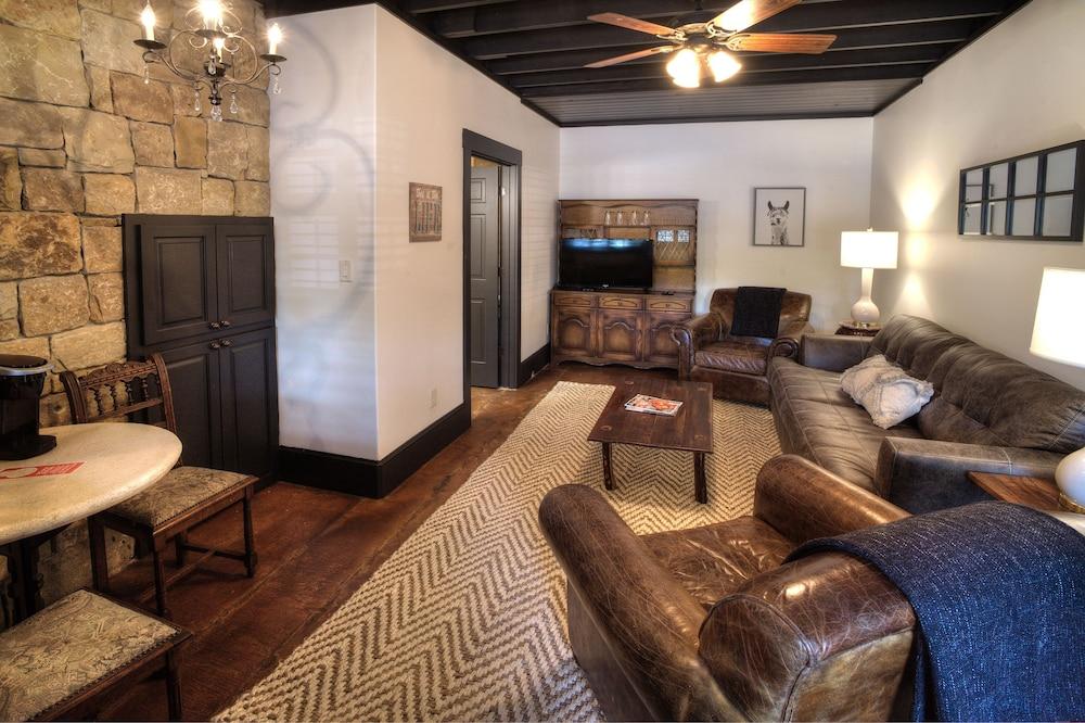 The Winchester Lodge photo 53