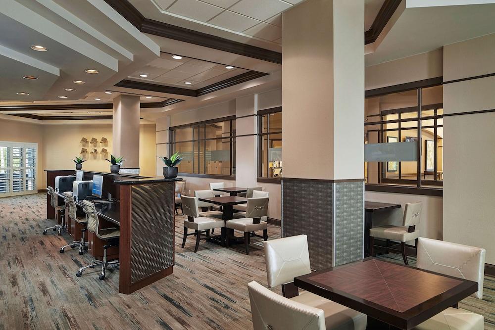 Hilton Grand Vacations Club Paradise Las Vegas photo 21