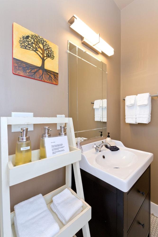Boise Guest House photo 43