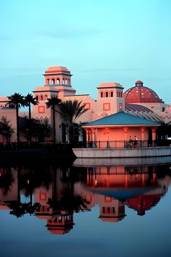 Disney's Coronado Springs Resort photo 51