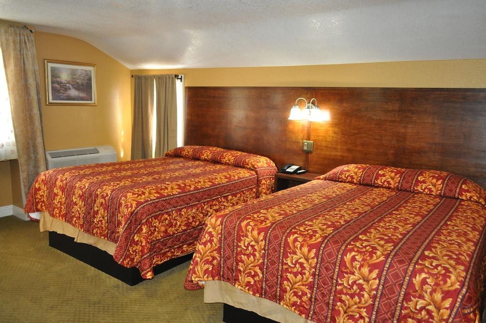 Santa Cruz Inn Riverside photo 14