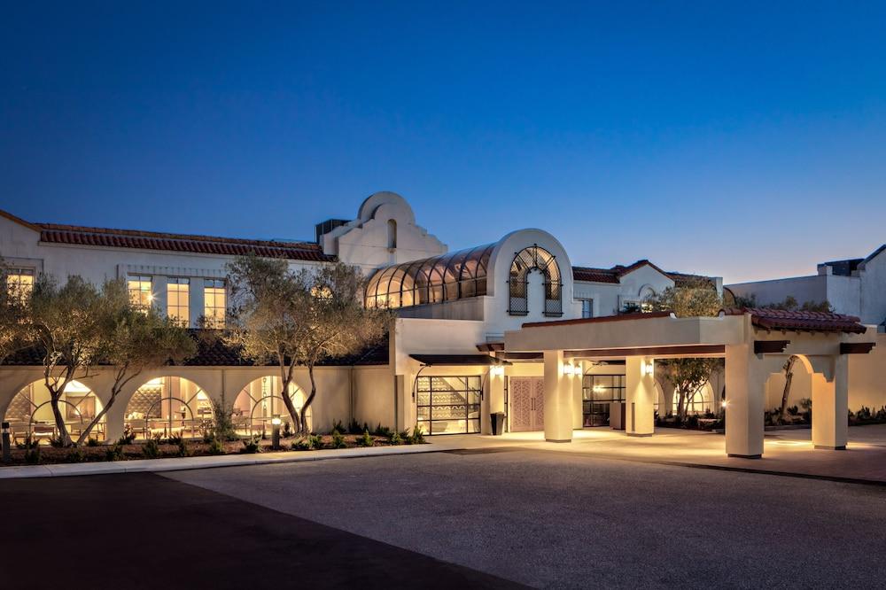 Chaminade Resort & Spa photo 88