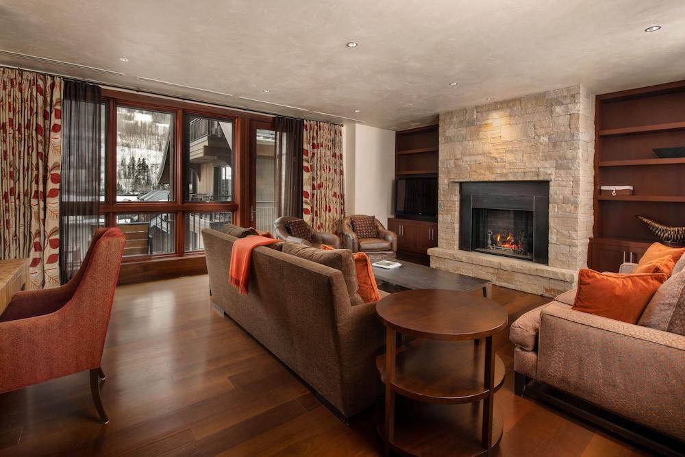 Solaris Residences photo 65