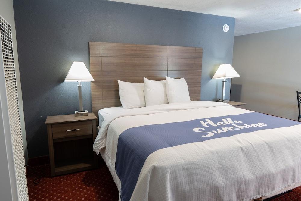 Budget Lodge Ruidoso photo 12