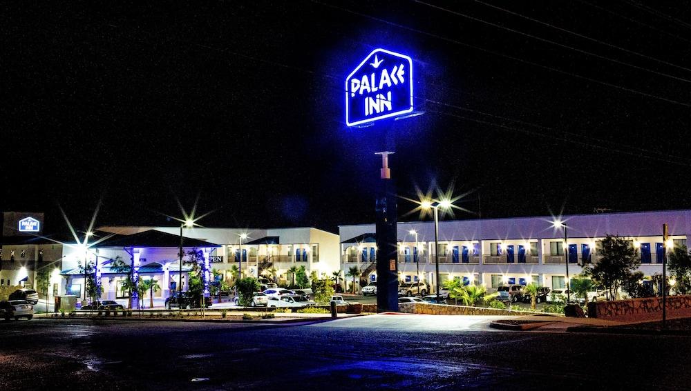 Palace Inn photo 31