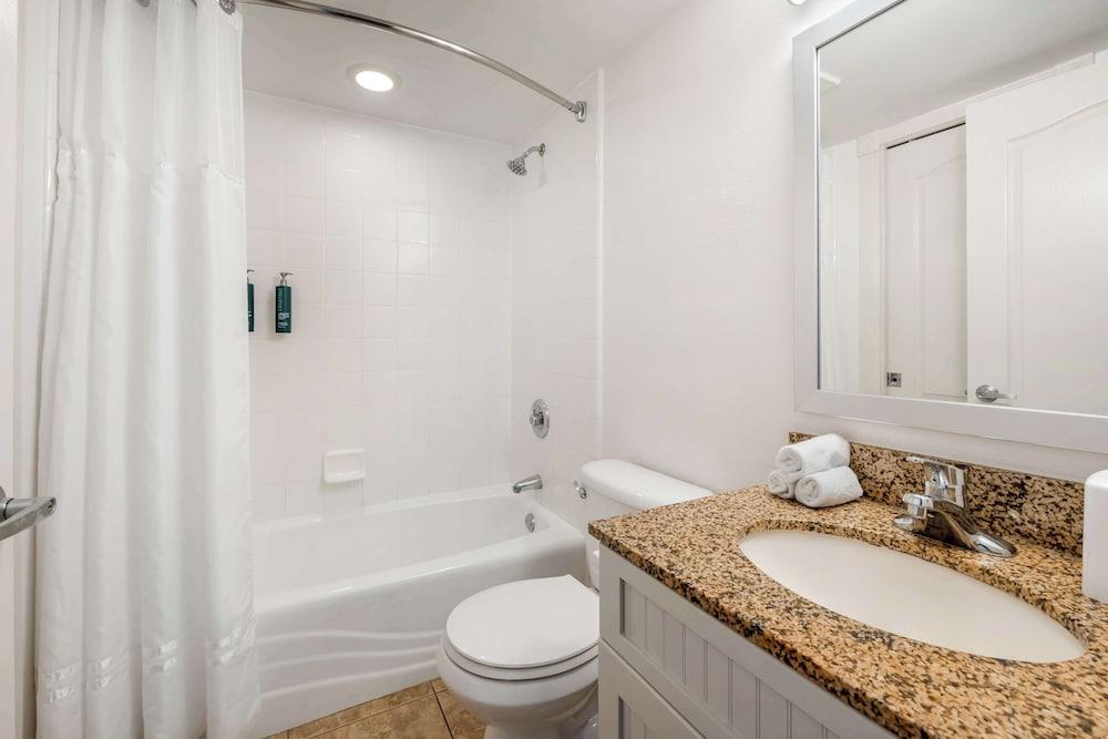 Hilton Vacation Club The Cove on Ormond Beach photo 17