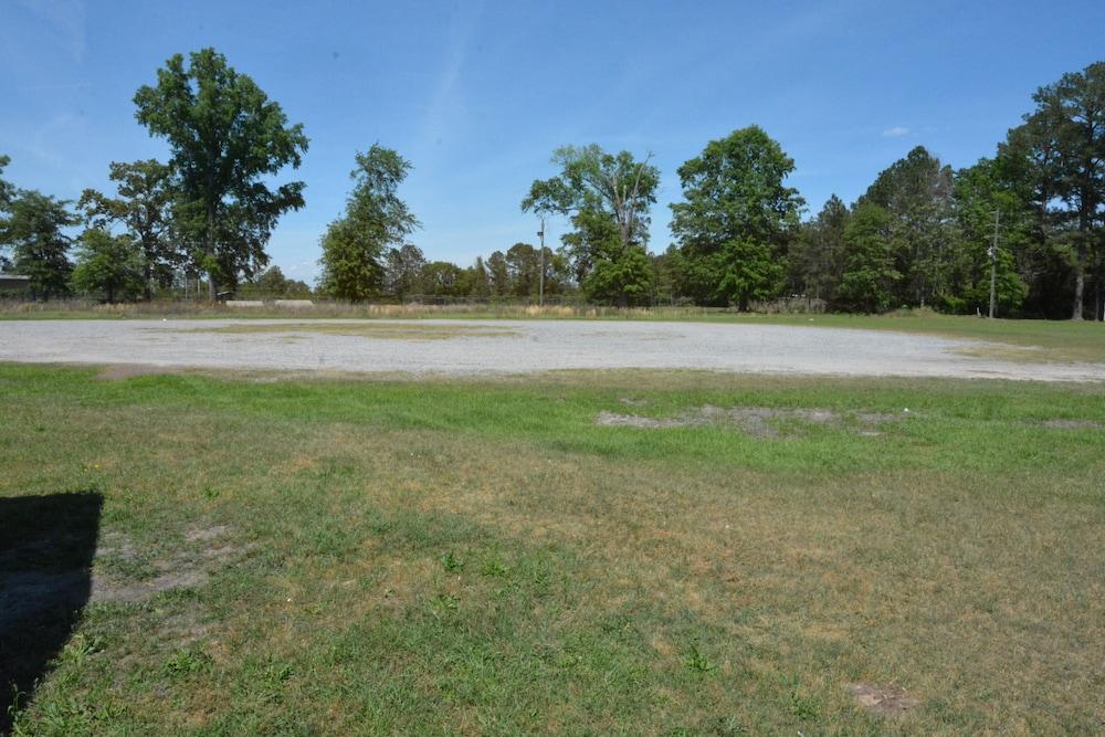 Jameson Inn - Hazlehurst photo 33