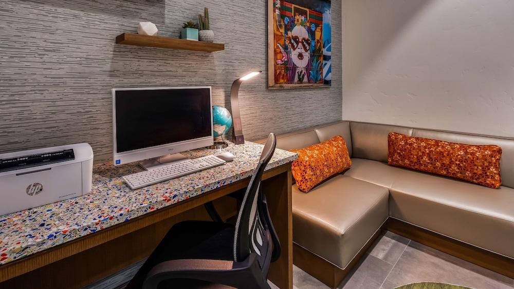 Best Western El Paso Airport Entrada Hotel photo 21