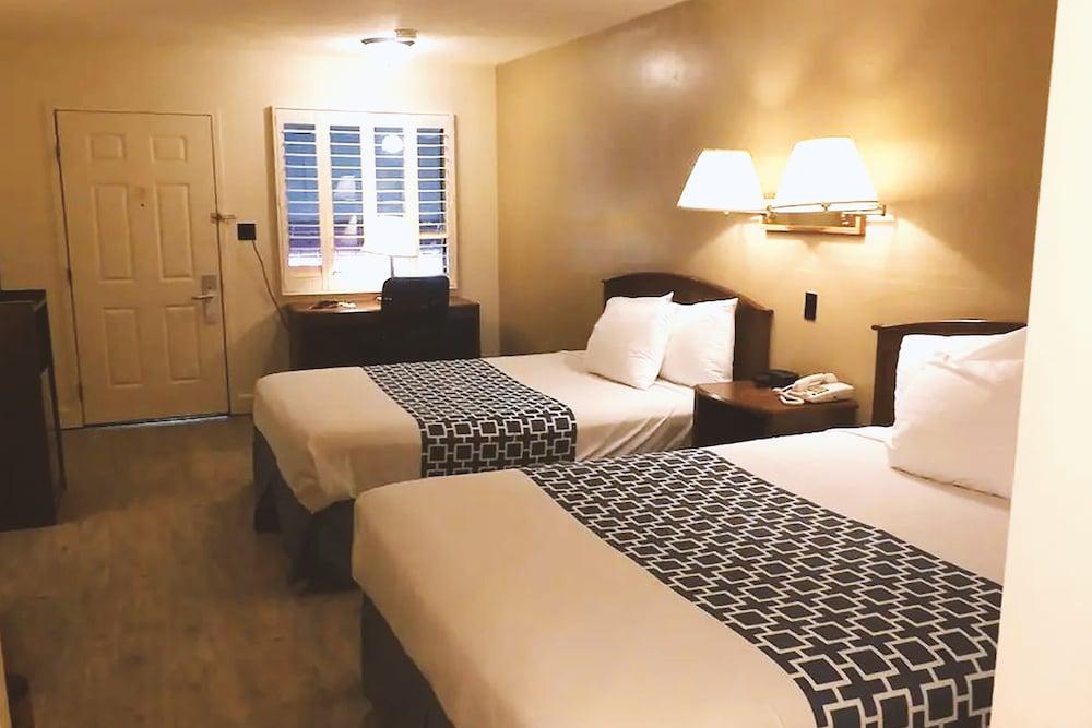 Coratel Inn & Suites By Jasper McCook photo 13