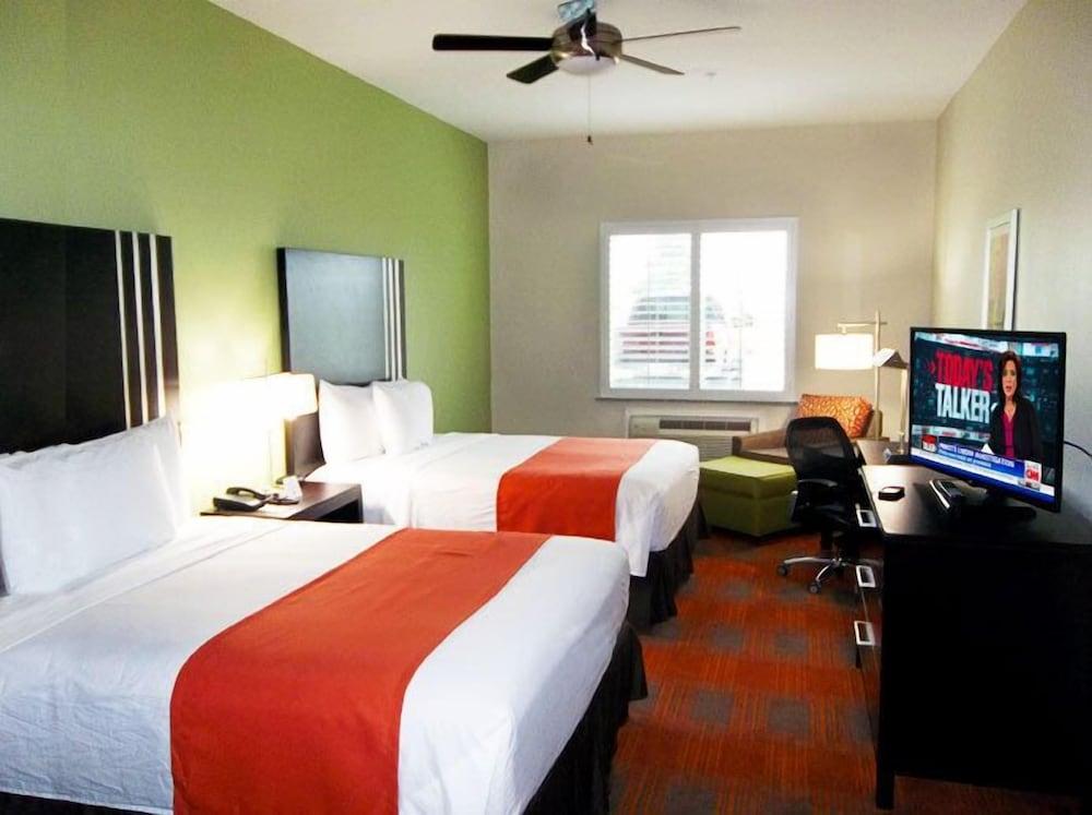 Garner Hotel Victoria - East by IHG photo 20