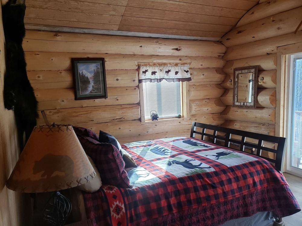 Wrangell Mountain Lodge photo 23