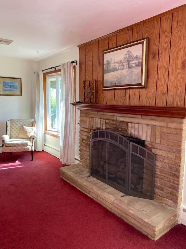 Bennetts Valley Elk Country Inn photo 20