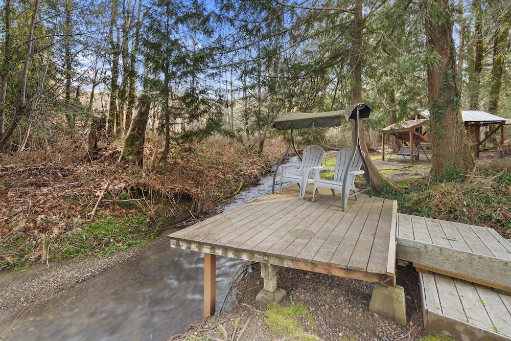 Robinhood Village Resort photo 86