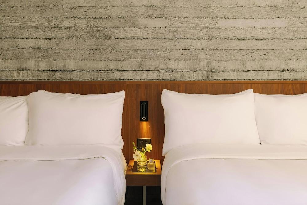 Hotel Henri NY photo 13