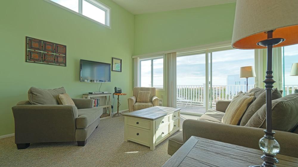 Sea Crest Resort photo 74