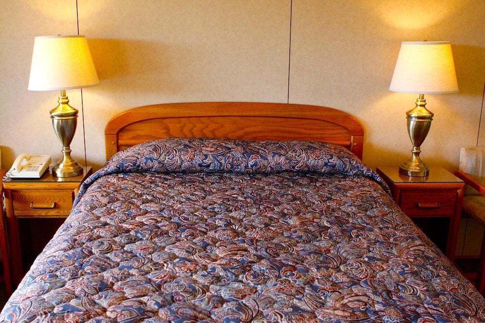 Melody Ranch Motel photo 15